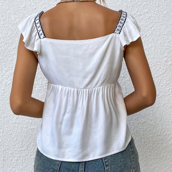 Boho Floral Embroidered Ruffle Sleeve Blouse - Picture 3 of 4